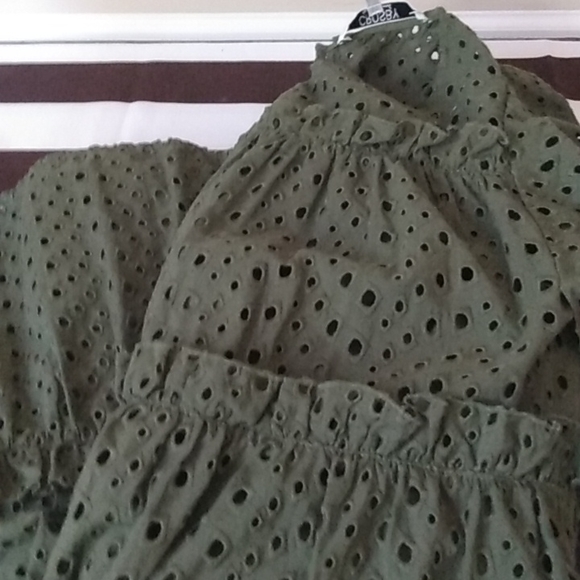 Dress - Picture 9 of 9